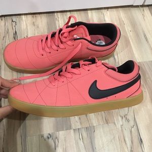 Nike Shoes - Brand new never used nike sneakers Nike Shoes - Brand new never used nike sneakers